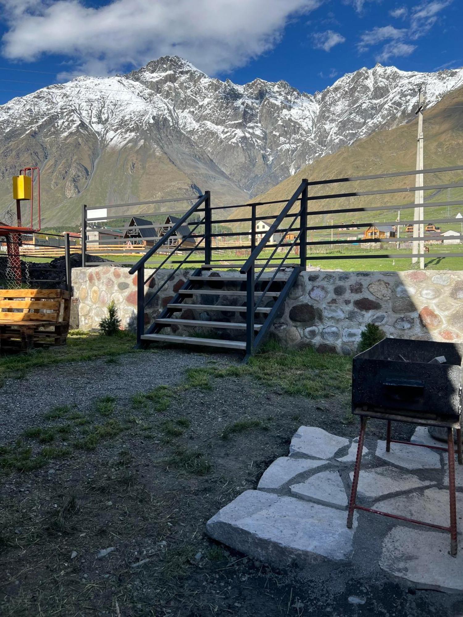 Savalley Kazbegi Exterior foto